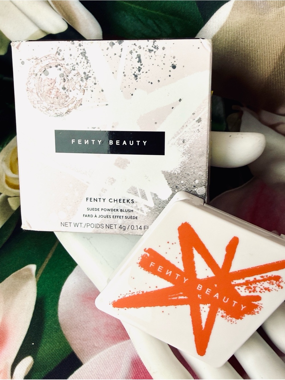Fenty Beauty Suede Powder Blush Lolly Poppy Large